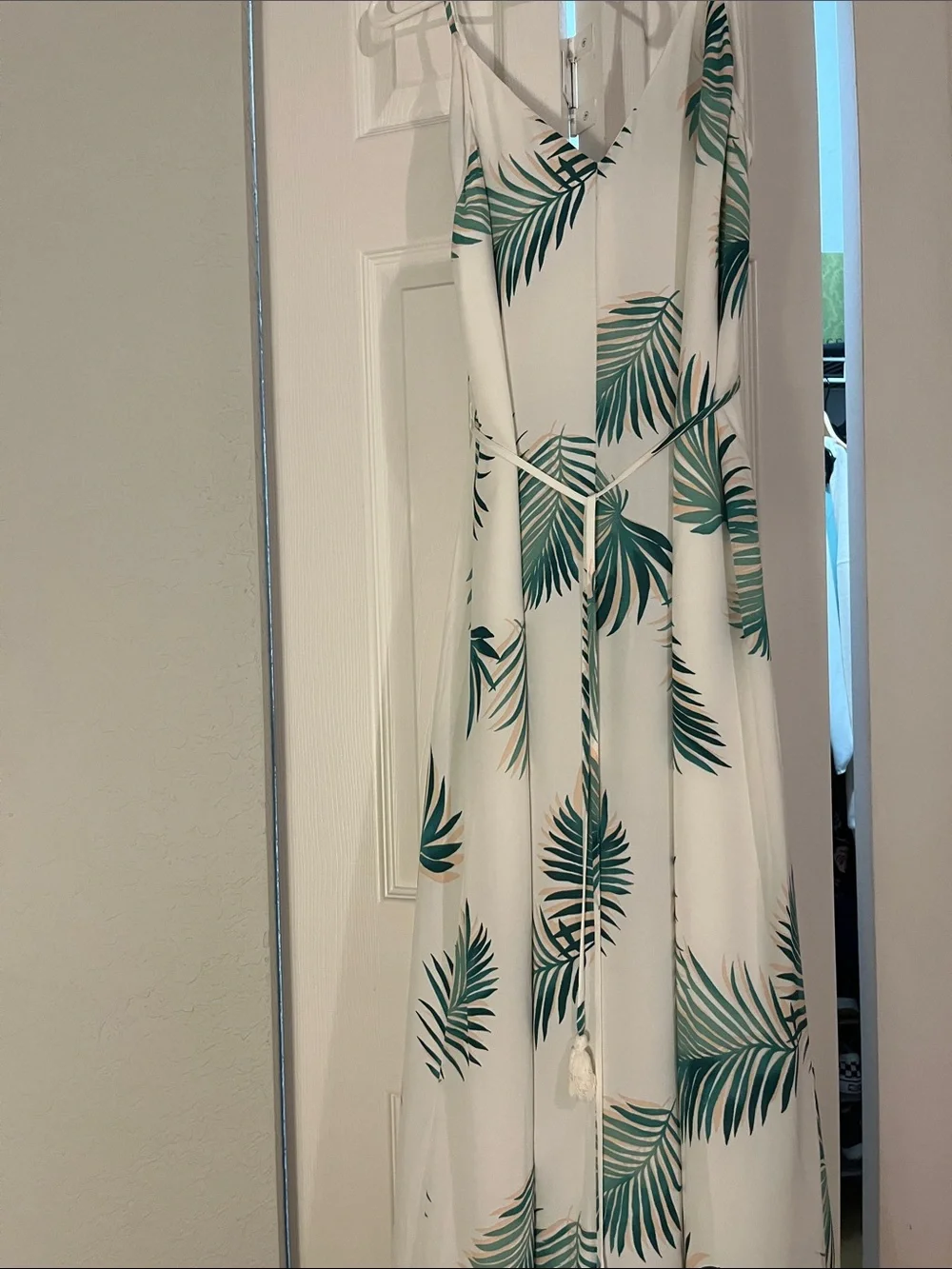 Forever 21 White Maxi Dress with Green Palm Print - Picture 14 of 16